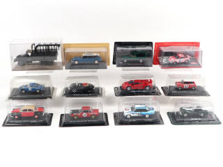 Lot 121 - DIVERS (12)