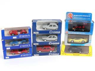 Lot 119 - DIVERS (9)