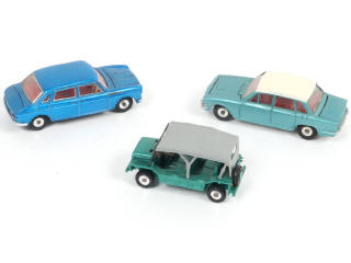 Lot 365 - DINKY TOYS (GB) (3)