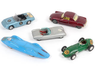Lot 248 - CORGI TOYS (GB) (5)