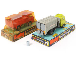 Lot 351 - DINKY TOYS (GB) (2)