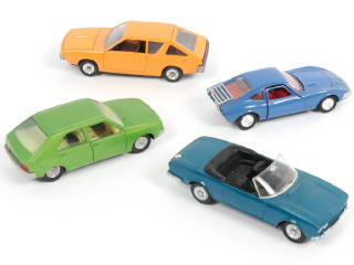 Lot 416 - DINKY TOYS (FRANCE) (4)