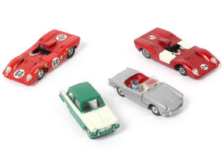 Lot 374 - DINKY TOYS (GB) (4)