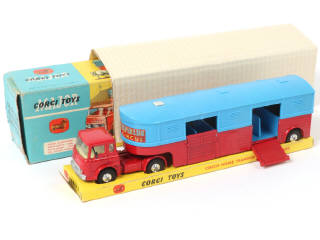 Lot 217 - CORGI TOYS (GB) (1)
