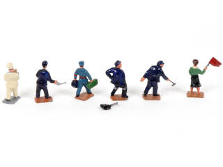 Lot 18 - DINKY TOYS (FRANCE) (1)