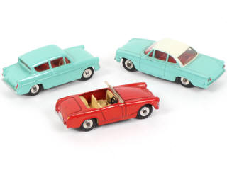 Lot 364 - DINKY TOYS (GB) (3)