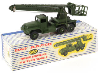 Lot 306 - DINKY TOYS (GB) (1)