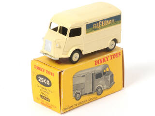 Lot 386 - DINKY TOYS (FRANCE) (1)