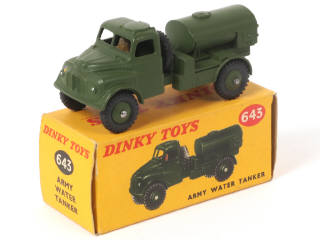 Lot 303 - DINKY TOYS (GB) (1)
