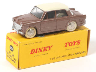 Lot 377 - DINKY TOYS (FRANCE) (1)