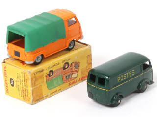 Lot 408 - DINKY TOYS (FRANCE) (2)