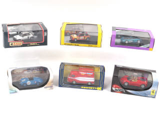 Lot 99 - DIVERS (6)