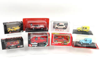 Lot 104 - DIVERS (8)