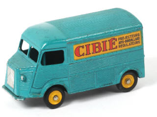 Lot 366 - DINKY TOYS (FRANCE) (1)
