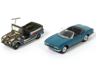 Lot 402 - DINKY TOYS (FRANCE) (2)