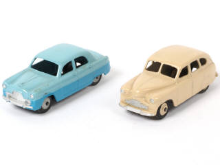 Lot 325 - DINKY TOYS (GB) (2)