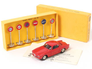 Lot 406 - DINKY TOYS (FRANCE) (2)