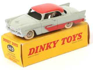 Lot 371 - DINKY TOYS (FRANCE) (1)