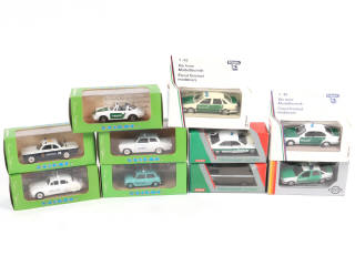 Lot 104 - DIVERS (10)