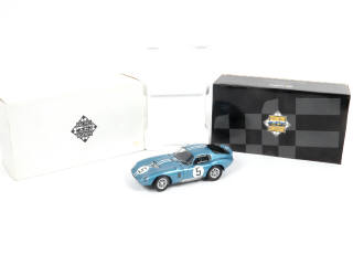 Lot 50 - EXOTO (USA) (1)