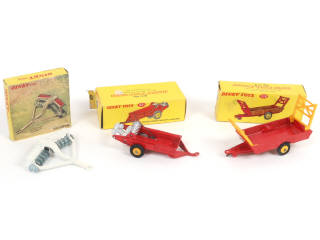 Lot 325 - DINKY TOYS (GB) (3)