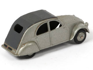 Lot 356 - DINKY TOYS (FRANCE) (1)