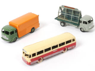 Lot 436 - DINKY TOYS (FRANCE) (3)