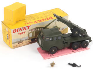 Lot 388 - DINKY TOYS (FRANCE) (1)
