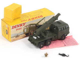 Lot 388 - DINKY TOYS (FRANCE) (1)