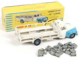 Lot 403 - DINKY TOYS (FRANCE) (1)
