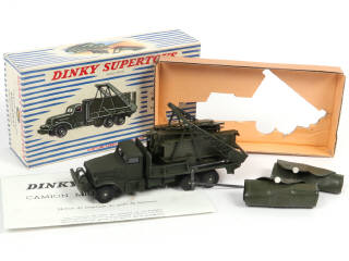 Lot 389 - DINKY TOYS (FRANCE) (1)