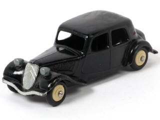 Lot 352 - DINKY TOYS (FRANCE) (1)