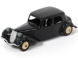 Lot 353 - DINKY TOYS (FRANCE) (1)