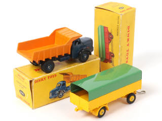 Lot 430 - DINKY TOYS (FRANCE) (2)