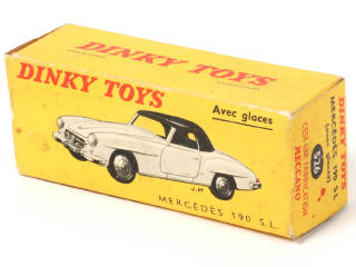 Lot 339 - DINKY TOYS (FRANCE) (1)