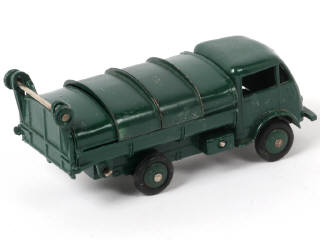 Lot 365 - DINKY TOYS (FRANCE) (1)