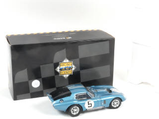 Lot 59 - EXOTO (USA) (1)