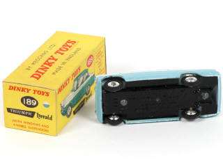 Lot 307 - DINKY TOYS (GB) (1)