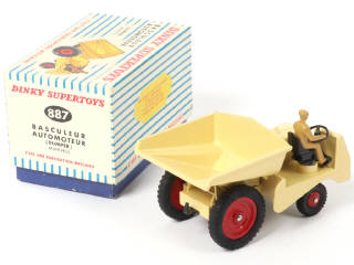 Lot 406 - DINKY TOYS (FRANCE) (1)
