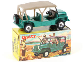 Lot 310 - DINKY TOYS (GB) (1)
