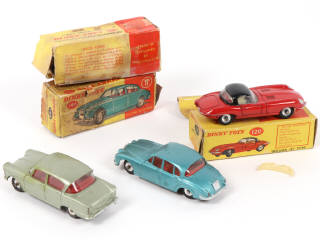 Lot 328 - DINKY TOYS (GB) (3)