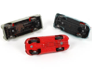 Lot 328 - DINKY TOYS (GB) (3)