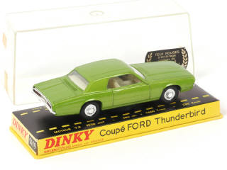 Lot 381 - DINKY TOYS (FRANCE) (1)