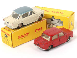 Lot 426 - DINKY TOYS (FRANCE) (2)