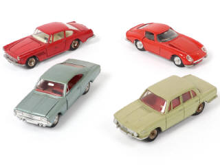 Lot 440 - DINKY TOYS (FRANCE) (4)