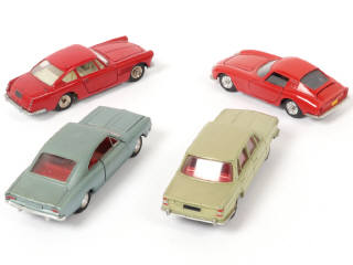 Lot 440 - DINKY TOYS (FRANCE) (4)