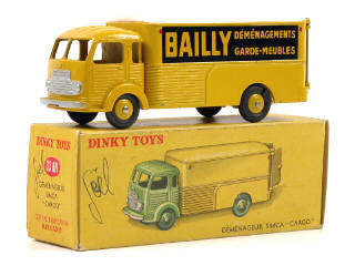 Lot 822 - DINKY TOYS FRANCE (1)