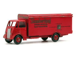 Lot 728 - DINKY TOYS GB (1)