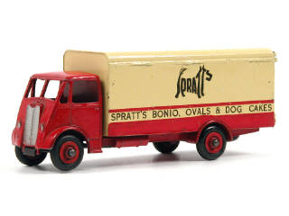Lot 729 - DINKY TOYS GB (1)