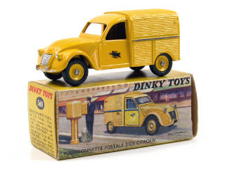 Lot 834 - DINKY TOYS FRANCE (1)